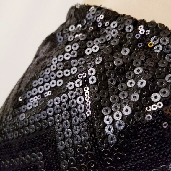 MittoShop Black Sequin Shorts  (S,M,L)(New) - Picture 5 of 7
